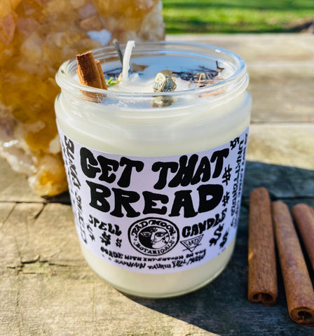 Bad Moon Botanicals Get that Bread Candle